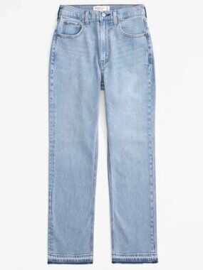 NWT A&F Curve Love Ultra High Rise Ankle Straight Jean